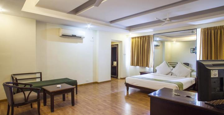 Sandhya Hotel Хайдарабад Экстерьер фото